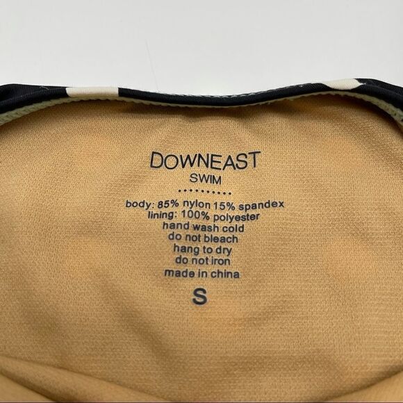 DownEast B&W Polka One Piece Swimsuit Sz S - Picture 9 of 12